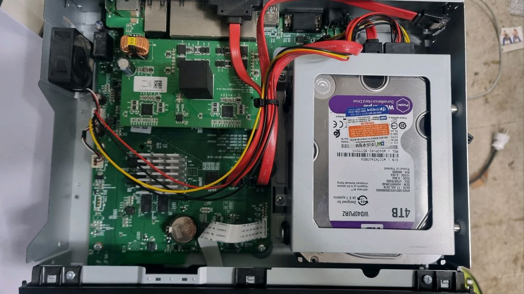 IDIS CCTV 8채널 NVR 하드4테라포함DR0825P--5