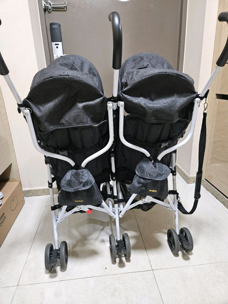 아발론 휴대용쌍둥이유모차 이미지