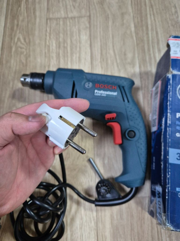 전문가용 드릴기 340W--1