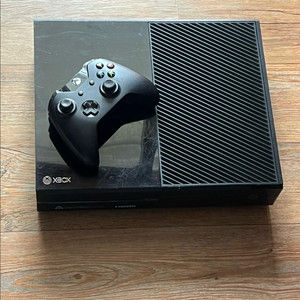 xbox one 엑스박스 원 + 소프트 2 (미개봉) + 서비스