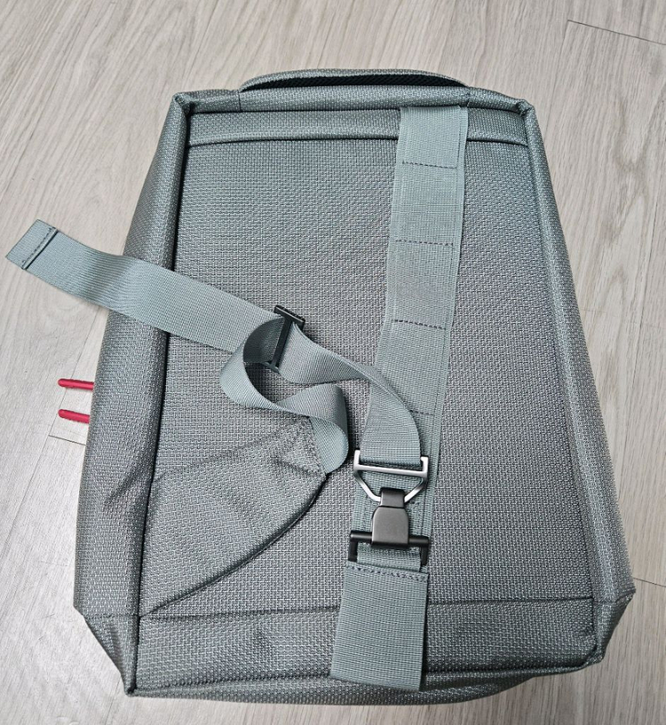 moncabas(몽카바) 노트북 가방 팝니다--1