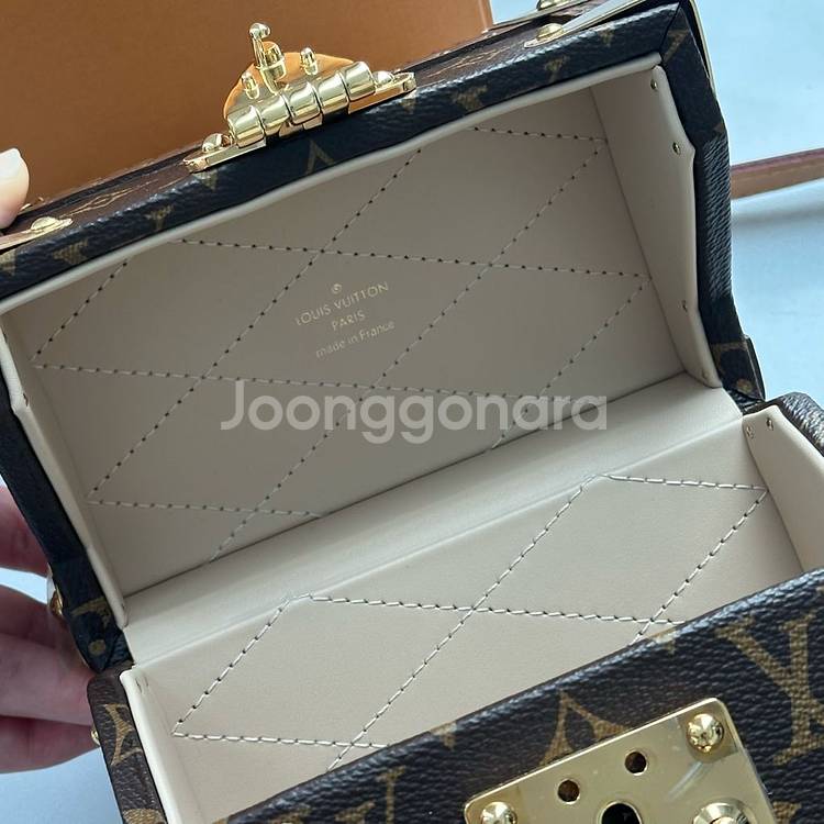 루이비통 모노그램 쁘띠뜨 말 카메라 박스백 M10079--7