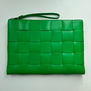 보테가베네타 그린 클러치백