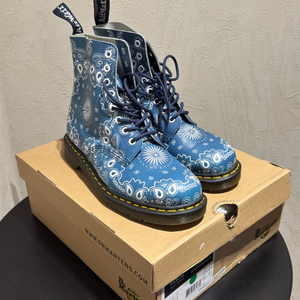 닥터마틴1460 반다나 네이비 270 UK8