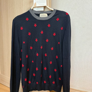 구찌 꿀벌 패턴 울 니트 스웨터