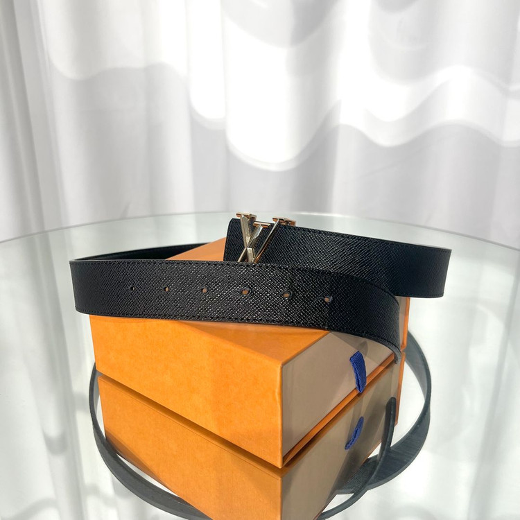 [정품] 루이비통 LV 이니셜 리버서블 벨트 블랙--2