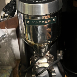 메이저 V 전자동 커피 그라인더 mazzr major V elect 이미지