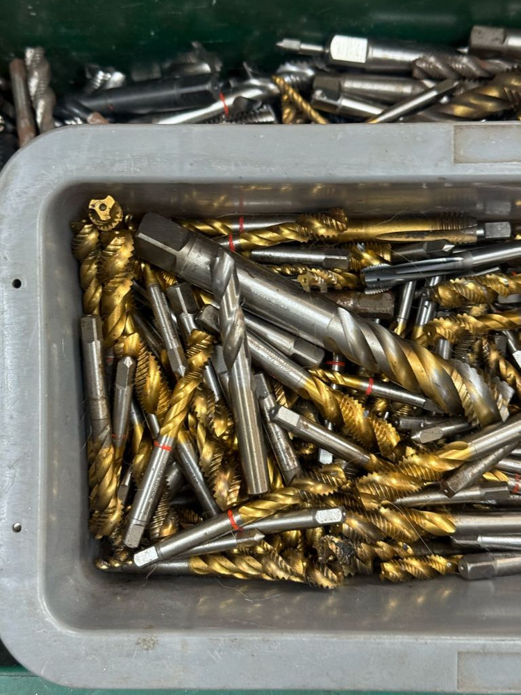 폐초경(초경엔드밀,초경드릴 등) 폐팁 폐하이스 서메트 고가매입합니다. 이미지