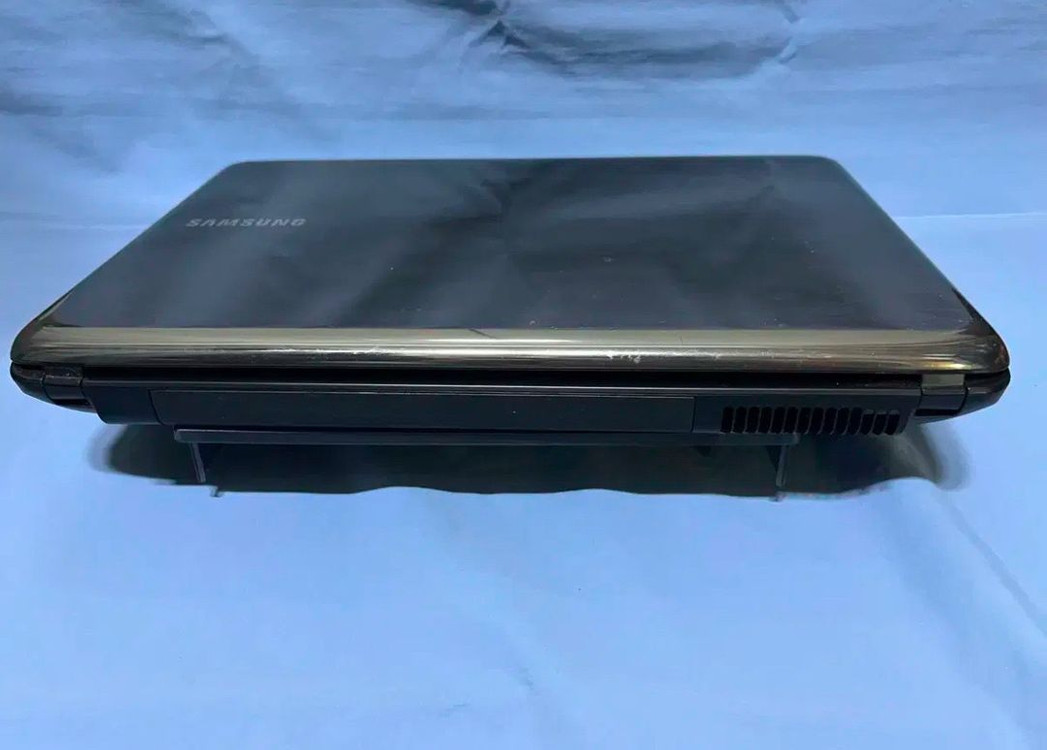 삼성 노트북 SENS R530--2