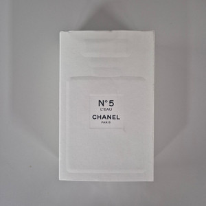 샤넬 넘버5 화이트 100ml 판매합니다