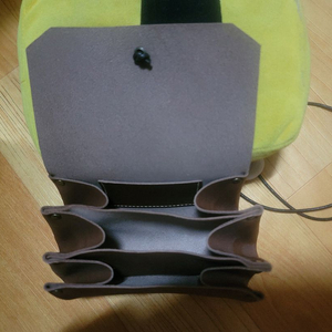 헤비츠(Hevitz) 파우치