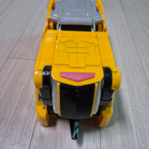 공룡메카드 메가트리케라 팔아요(택포)