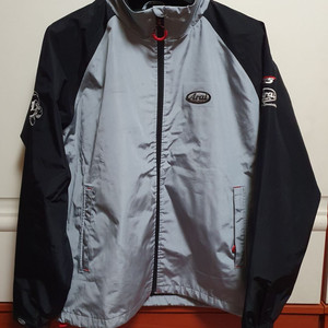 아라이 구형 바람막이 (XL - 105 사이즈)