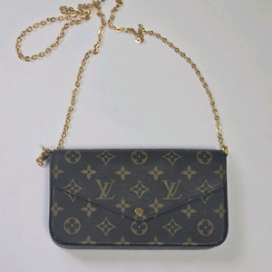 루이비통 포쉐트 펠리시