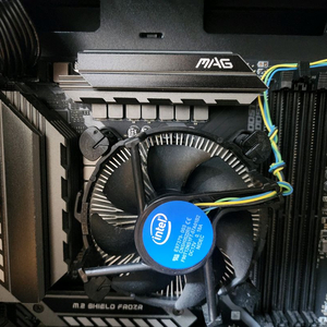 i5 10400 cpu(쿨러포함)+ MSI mag B460M mortar 보드