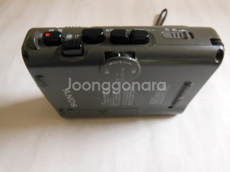 SONY TCM-50 워크맨 작동품--3