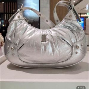 제이에스티나 실버 크로스/숄더백 (투웨이가능) 새상품