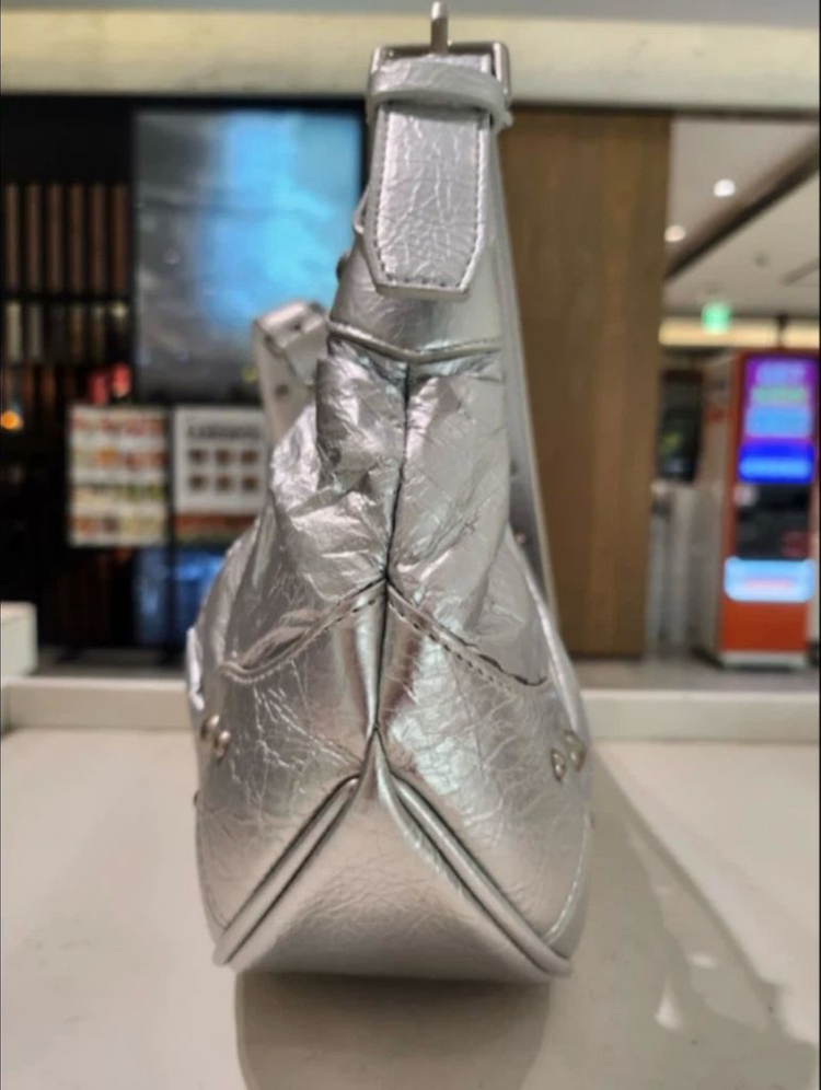 제이에스티나 실버 크로스/숄더백 (투웨이가능) 새상품--3