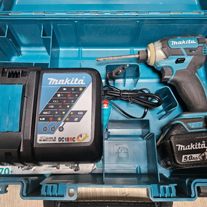 마끼다 DTD148 18V 브러쉬리스 임팩 드라이버 세트
