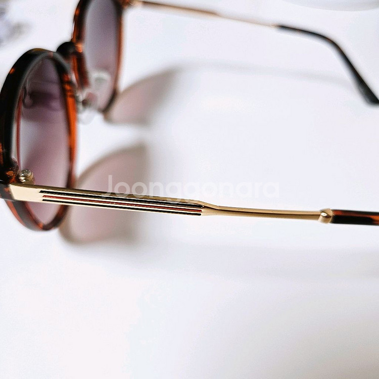 새상품]마감좋고 착용감좋은 남자 여자 선글라스 골프 등산 운전용 차량용 여행 낚시 자전거 캠핑 수영 축구 썬글라스--2