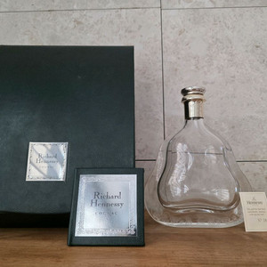 리차드 헤네시 공병 팝니다 이미지