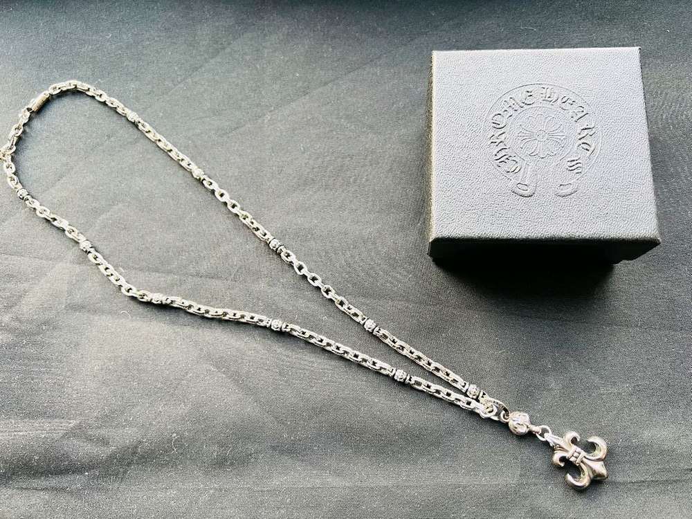 크롬하츠 보이스카웃 플라워 목걸이 이미지