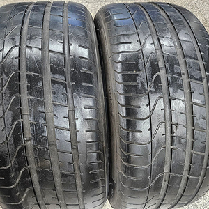 피넬리 피제로 265-35-20 중고타이어 두개