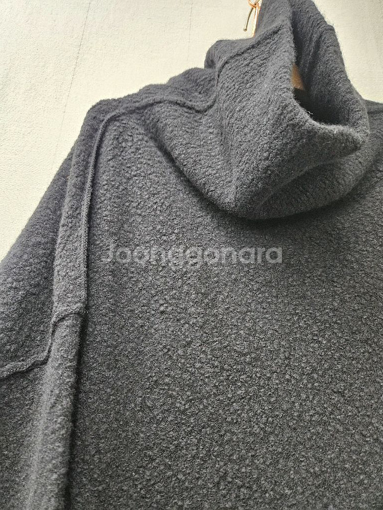 COS 코스 부클터들넥울니트 L 남여공용--1