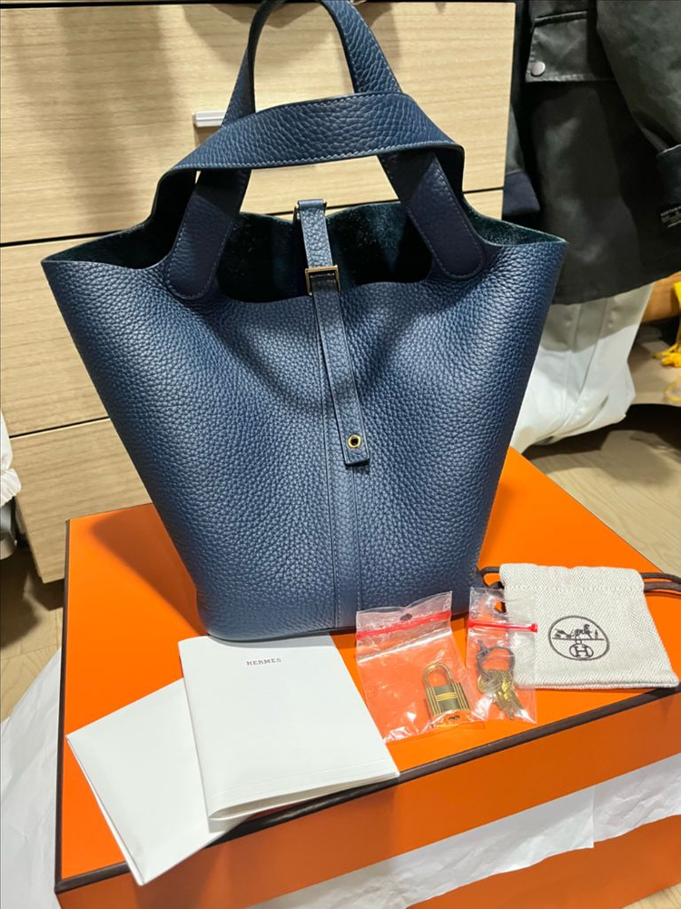 에르메스 피코탄22 블루드프뤼스 w각인 이미지