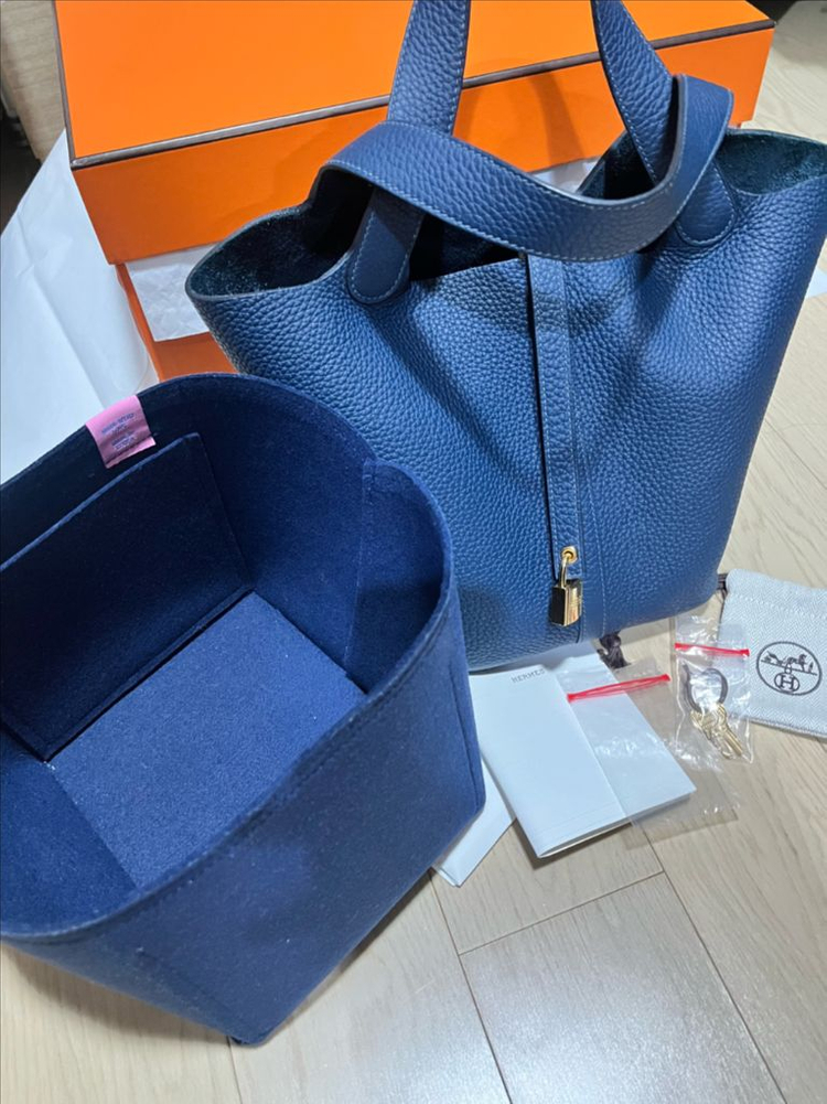 에르메스 피코탄22 블루드프뤼스 w각인 이미지