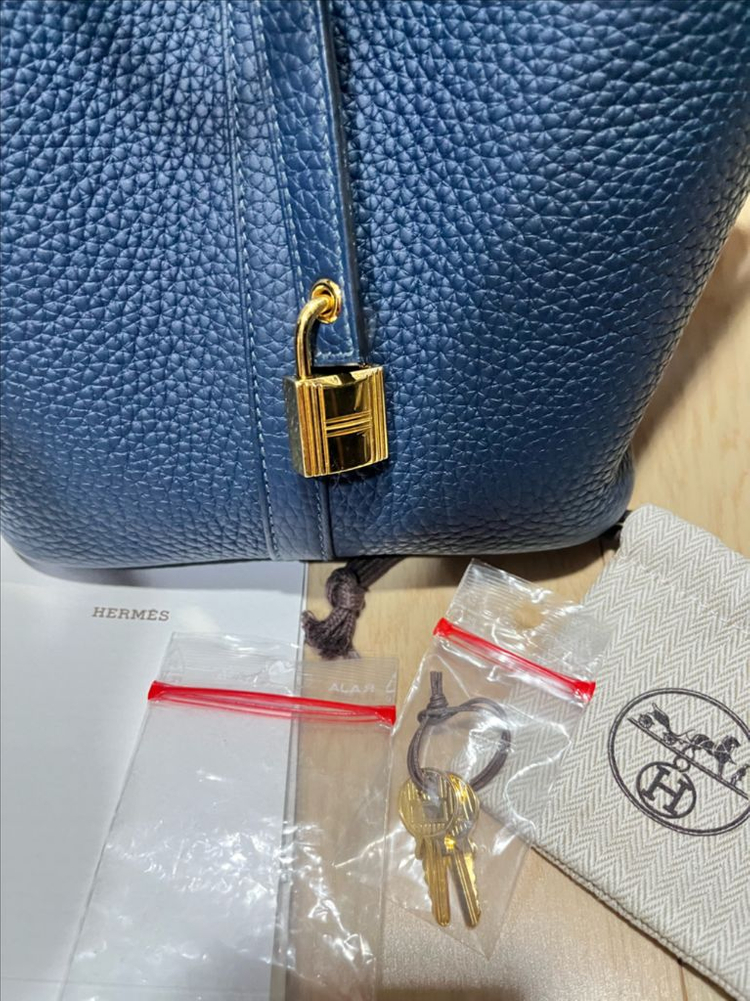 에르메스 피코탄22 블루드프뤼스 w각인 이미지