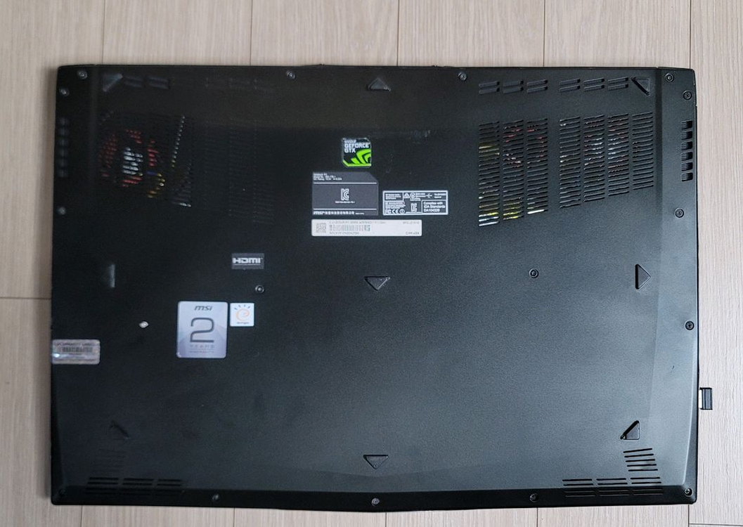 [부품용][가격조정] 17인치 4K, 게이밍 노트북, msi GS73vr--5