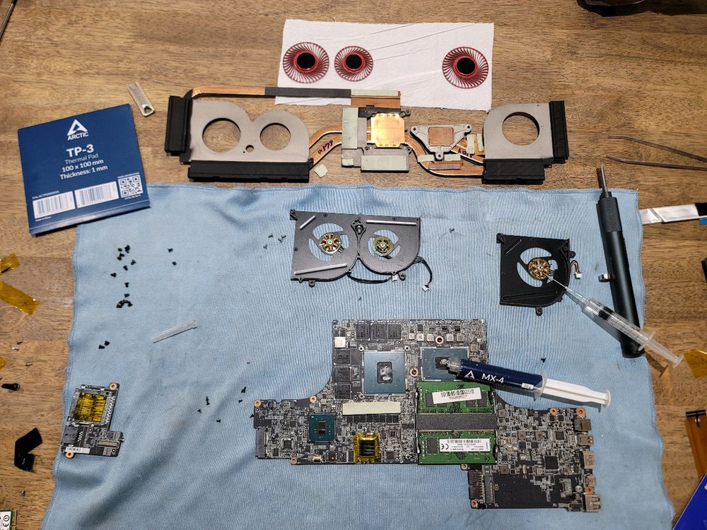 [부품용][가격조정] 17인치 4K, 게이밍 노트북, msi GS73vr--7