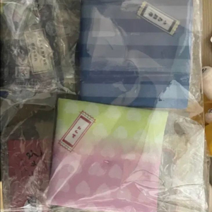 귀멸의 칼날 이구로, 미츠리 룩업 방석 포함 이미지