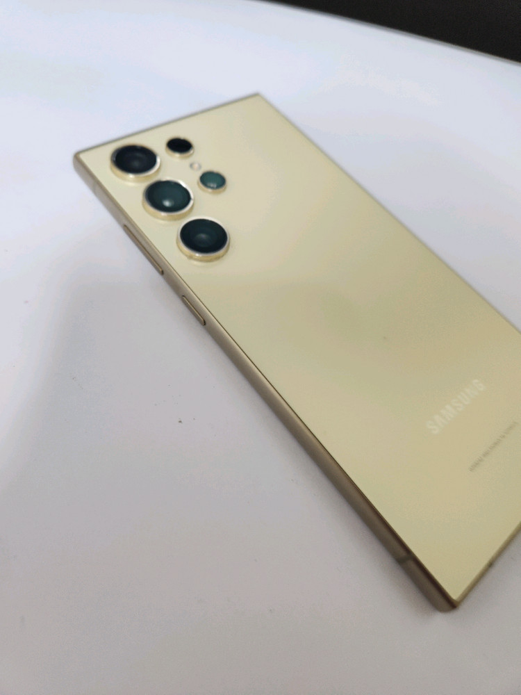 갤럭시 S24울트라 512기가 자급제폰 무잔상 이미지