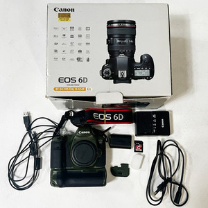 캐논 6D 바디 + 세로그립(카키색) 판매 합니다.