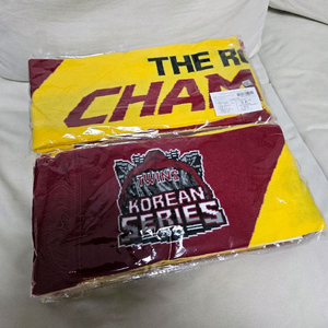 (미개봉 새제품) 2025 LG트윈스 한국시리즈 머플러 판매합니다.