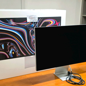 애플 스튜디오 디스플레이