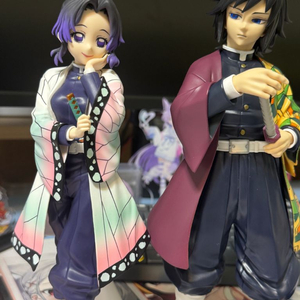 개봉품,급전)귀멸의 칼날 기유 피규어 판매 박스 있습니다 이미지