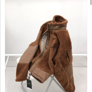 비헤비어 뽀글이 자켓 카멜 레벨3