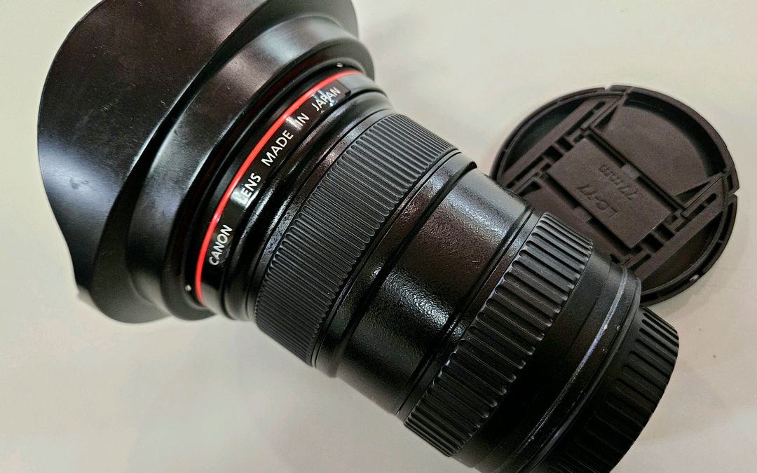 A급> 캐논 EF 16-35mm F2.8L 풀프레임 가성비 광각렌즈 이미지
