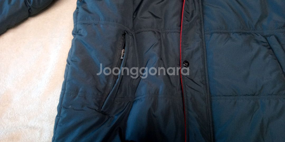 빅터 victor 배드민턴 하프 패딩 팝니다--3