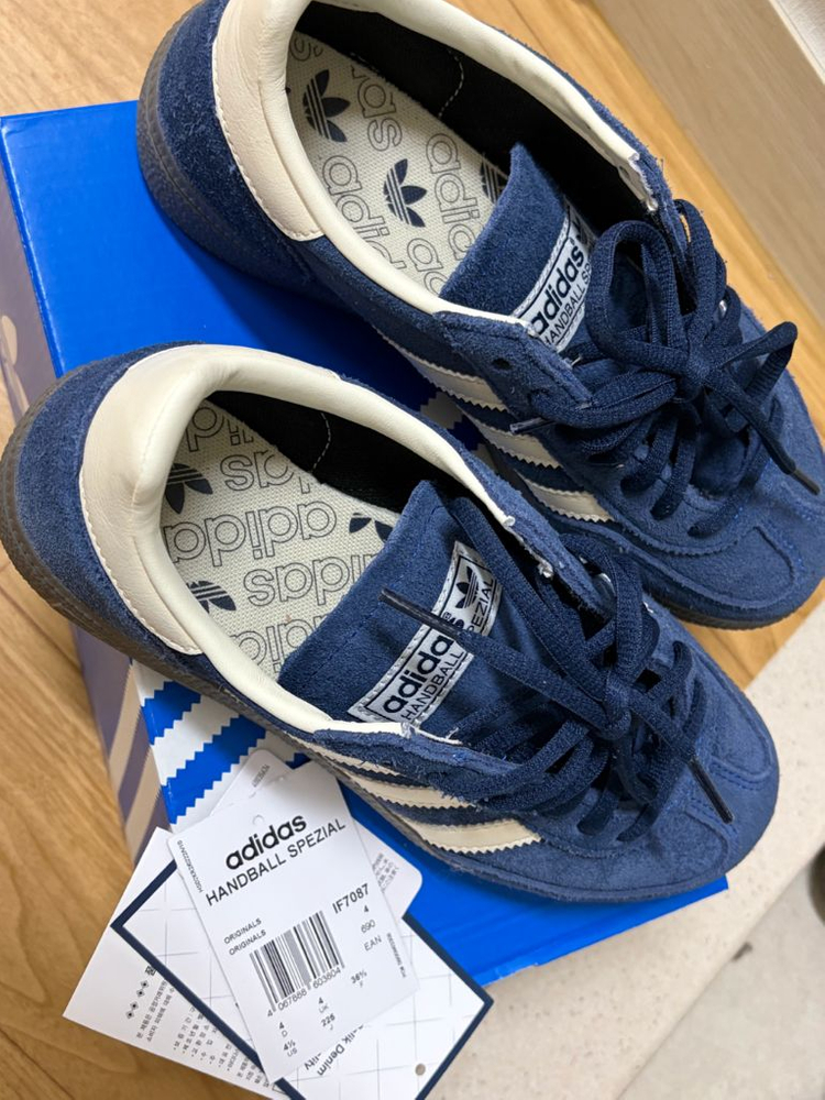 아디다스 스페지알 네이비 225 이미지