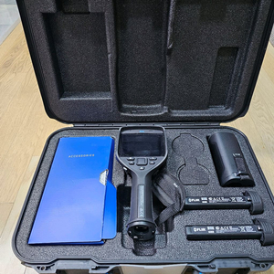 FLIR E53 열화상카메라