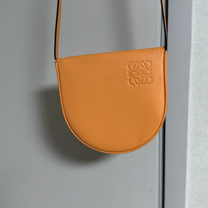 로에베 스몰 힐 파우치 오렌지 미니 크로스백