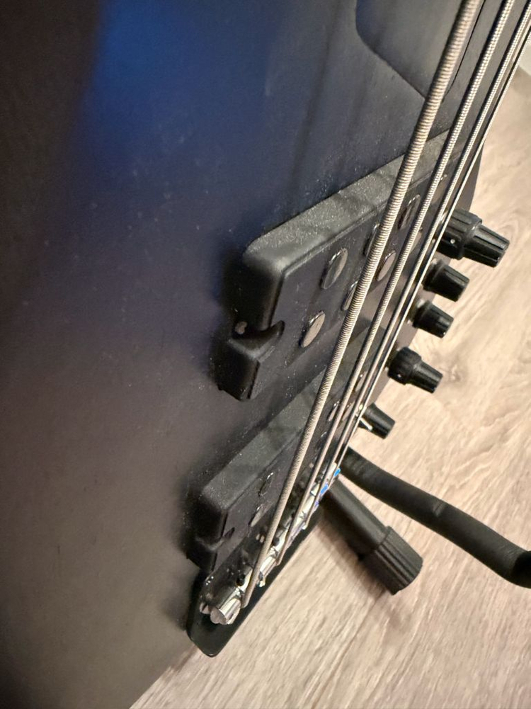 Marcus Miller M2 베이스 기타 블랙--4