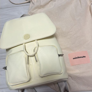 미닛뮤트 클로백팩 버터 이미지