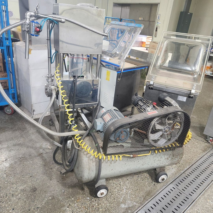 액체 소스 충전기--3