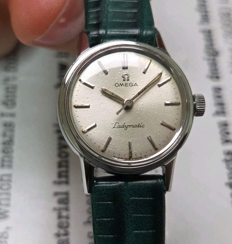 빈티지 오메가 씨마스터 레이디매틱 해마 백케이스 오토매틱 여성용 이미지