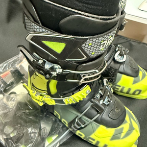 달벨로 일모로ID 프리스타일 스키부츠 이미지